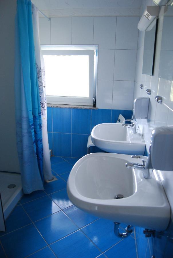 Hostel Ociski Raj Kozina Rom bilde